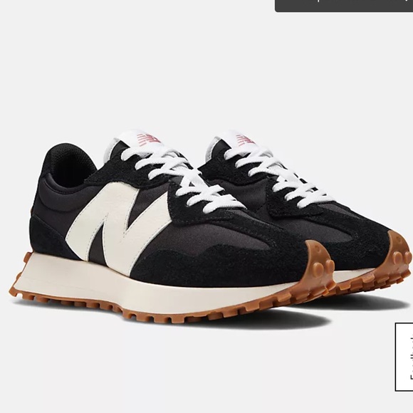 New Balance 327 Black Sneakers - Picture 3 of 15